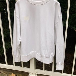 Noize women’s white sweatshirt